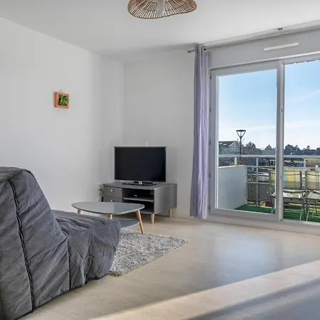 Appartement Avec Balcon A 1km De La Mer!